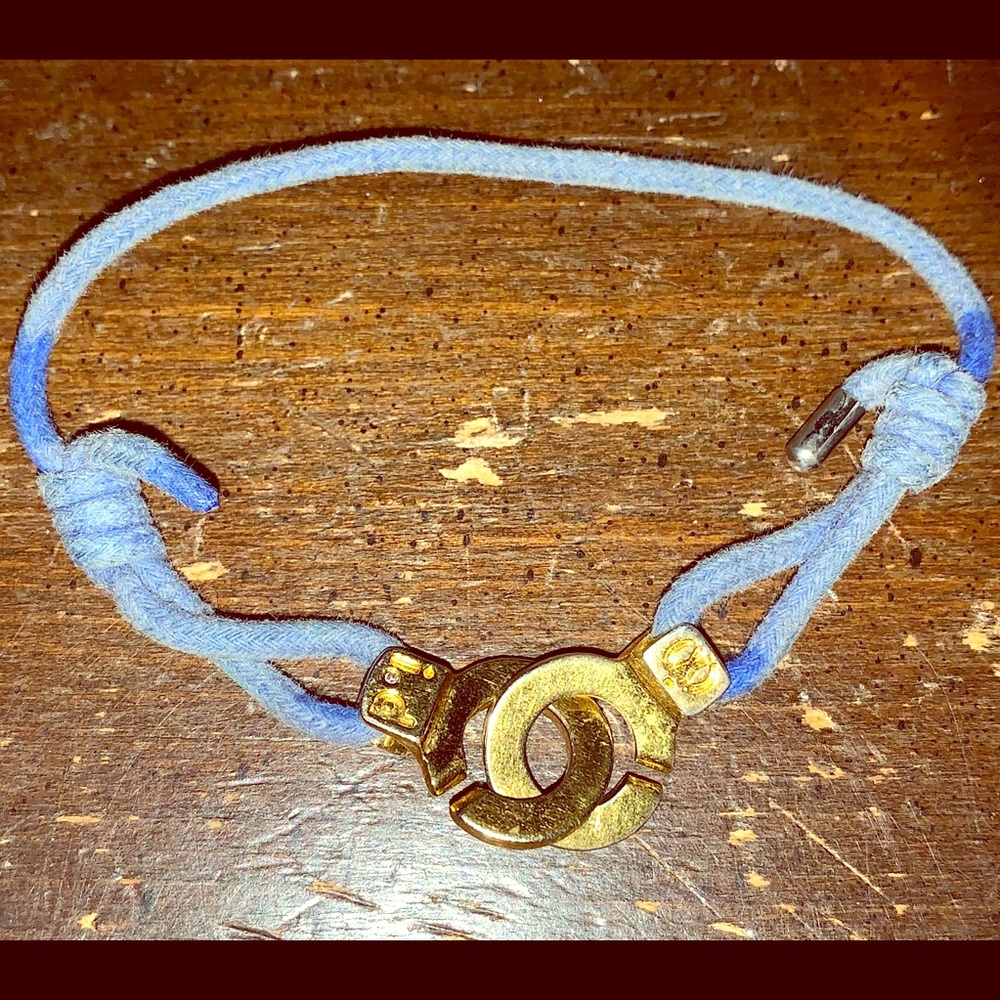 Bracelets to spice up your outfits